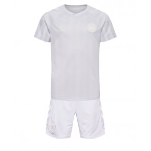 Danmark kläder Barn VM 2022 Bortatröja Kortärmad (+ korta byxor)